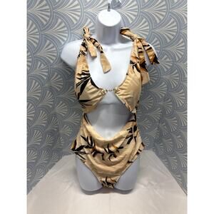 New Women’s one pieces swimsuit XL Beige black tropical leaves tummy Control
